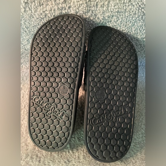 Kids Cat & Jack Sz S (13/1) Black Slide Shoes for Summer NWOT - Picture 4 of 4
